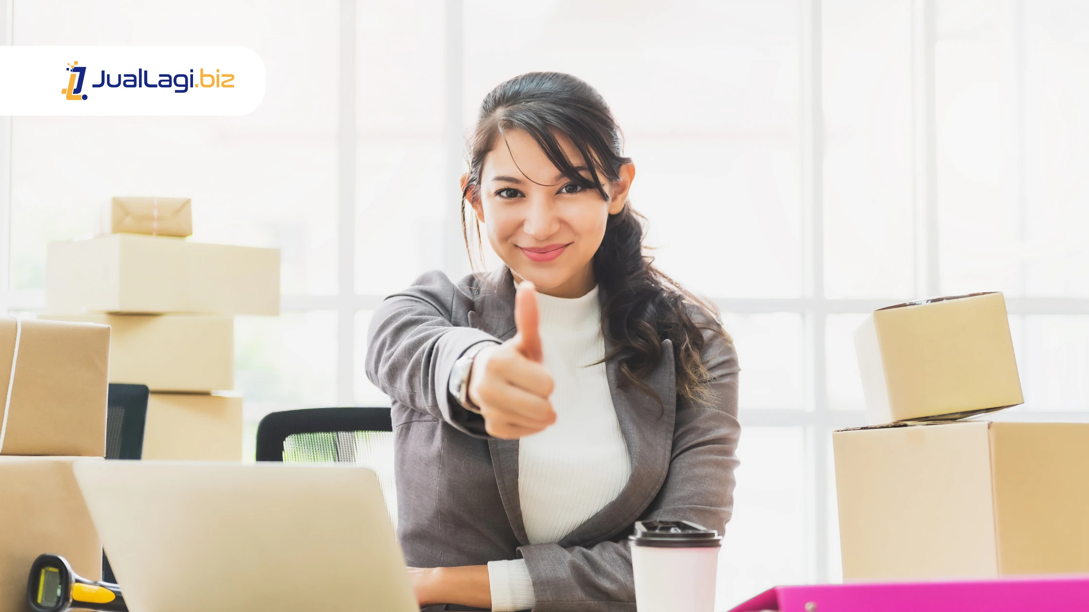 Bagaimana Fitur Multi Ekspedisi Membantu Bisnis Online Menghemat Waktu